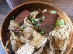 -老鼎旺安格斯牛肉火锅(衡艺广场店)