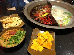 -宽板凳老灶火锅(南礼士路店)