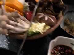 -湊湊火锅·茶憩(新中关购物中心店)