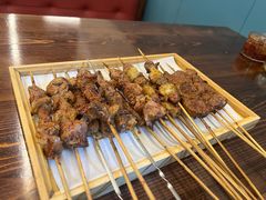 -劳动公园新疆人烤腰子