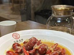-叶派龙虾•招牌香辣蟹·海鲜(中海国际店)