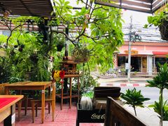 -Phensiri Thai Restaurant