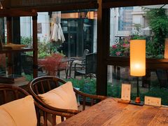 靠窗位-瓦库茶馆17号(海汇港店)