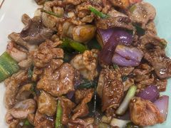 -标记美食新鲜猪杂(兴南大道店)