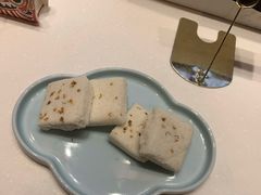 -阮大兴糕团(滨江宝龙店)