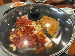 剁椒鱼头-湘江红·湖南招牌菜(莲花南路店)