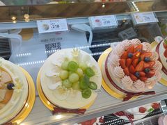 -花花卷卷·鲜食蛋糕(静安久光百货店)
