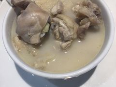 -煲王粤菜餐厅(中侨中心店)