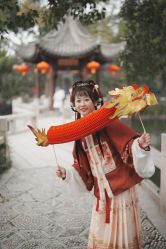 -汉仪华裳汉服馆(打浦桥店)