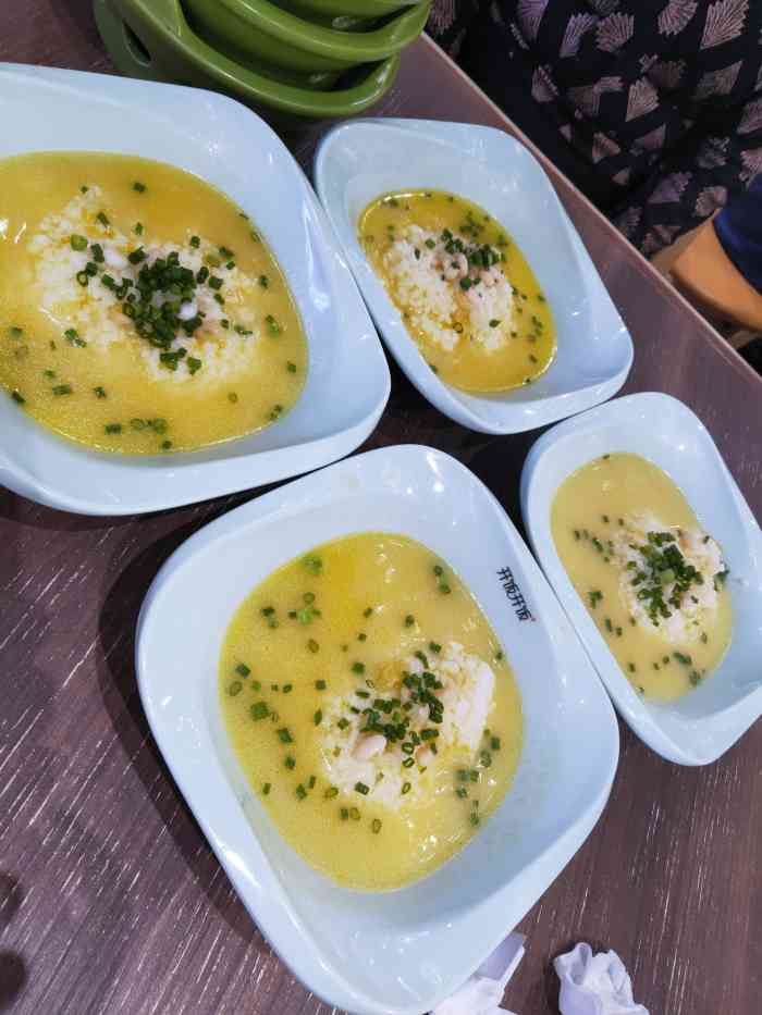 小锅菜(观音桥天和里店)-"位于天和里的一家性价比不错的中式连锁快餐