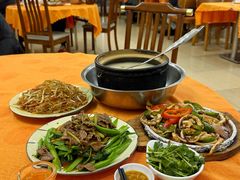 -辉记潮汕海鲜砂锅粥(市桥店)