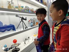 -斯坦星球AI编程·机器人科创·科学实验·信奥·思维·STEM·积木拼搭·竞赛考级(浦东联洋广场大拇指龙阳御桥中心)