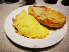 奶油猪猪-香港新发烧腊茶餐厅(书城店)