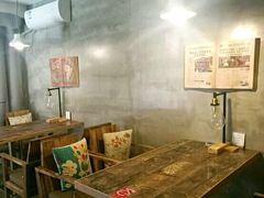 -HIGH FIVE哈福手工汉堡(桂林路店)