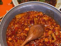 -川流不息·地道川菜·小龙虾(松东路店)