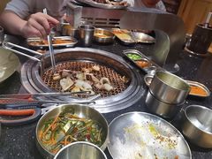 -韩烧牛中牛·甄选黑牛烤肉(黑金店)