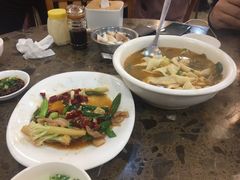 -周家大连水饺(美专校街店)