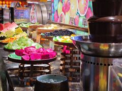 -黑金·寻焰自助百汇·烤肉·火锅(中街店)