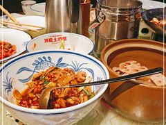 -洞庭土菜小炒馆(易发广场店)