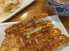 -八百里牛肉汤(盖饭·锅贴·万象城店)