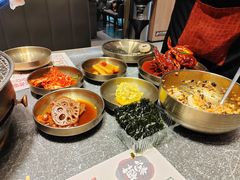 -草家酱蟹炭火烤肉店(珲春南路二店)