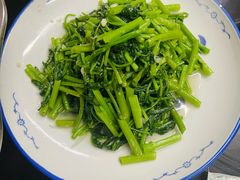 -重庆歪嘴鱼庄(济南模具厂宿舍店)