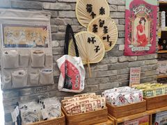 零售区-茶颜悦色(花园道店)
