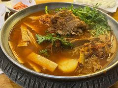 -喇喇排骨火锅·传统韩式脊骨汤(望京西园总店)
