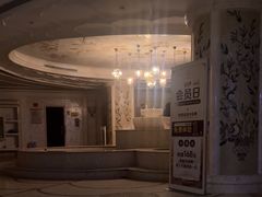-麓湖国际水疗
