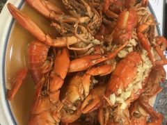 蒜蓉澳洲小龙虾-三妹小龙虾·黄油蟹(华侨城总店)