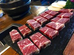 -艺林烤肉城(光明店)