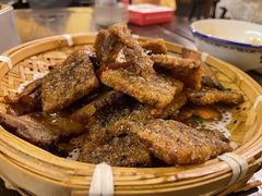 -富正毅三下锅·湘西韵味(天门山索道店)