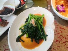 -伊和园清真餐饮