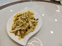 -紫藤园·天目湖大鱼头(南山竹海店)