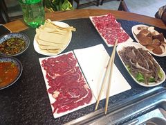 -吕记潮汕牛肉火锅(海宁海昌南路店)