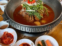 -喇喇排骨火锅·传统韩式脊骨汤(望京西园总店)