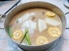 -肥仔文澳门猪骨煲(南京西路店)