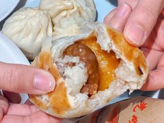 鲜肉月饼-光明邨大酒家(淮海路店)