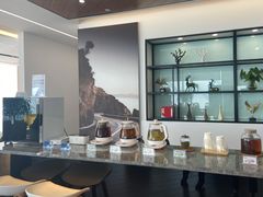 -宁波宝信宝马4S店(江北日湖店)