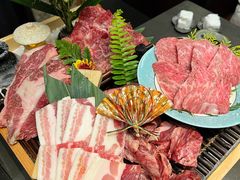 -铭牛烧肉·和牛海鲜自助(高新月牙湖店)
