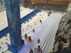 -长沙湘江冰雪世界