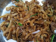 干炒牛河-牛一煲美食(江高店)