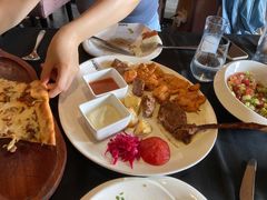 -Efes Turkish & Mediterranean Cuisine 艾菲斯餐厅(陆家嘴店)