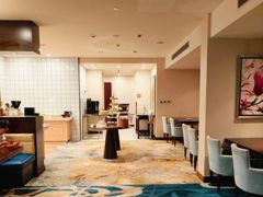 -上海浦东康桥绿地假日酒店