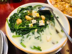 上汤野菜-屋顶花园餐厅(步行街老地王大厦店)