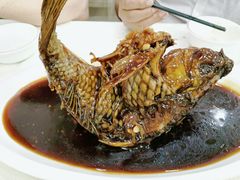 罾蹦鲤鱼-奥华餐厅·老张记(台基厂店)