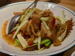 酸萝卜炒卤牛肚-坛宗剁椒鱼头(河西王府井店)