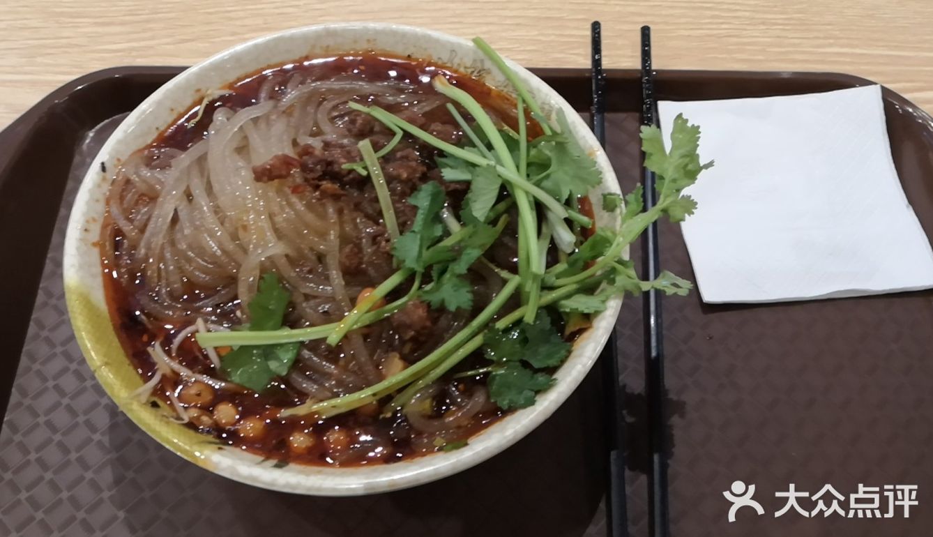 简直就是吃货的天堂，环境很好