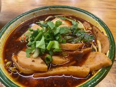 午餐肉-拈签一笑黄牛肉辣卤串串
