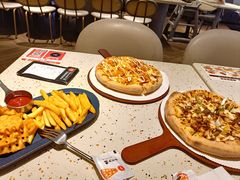 -必胜客(WOW中心城店)